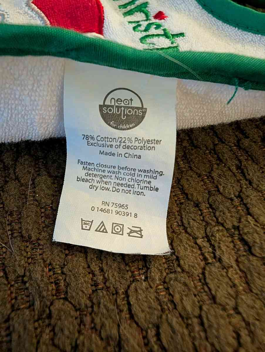 My 1st Christmas bib