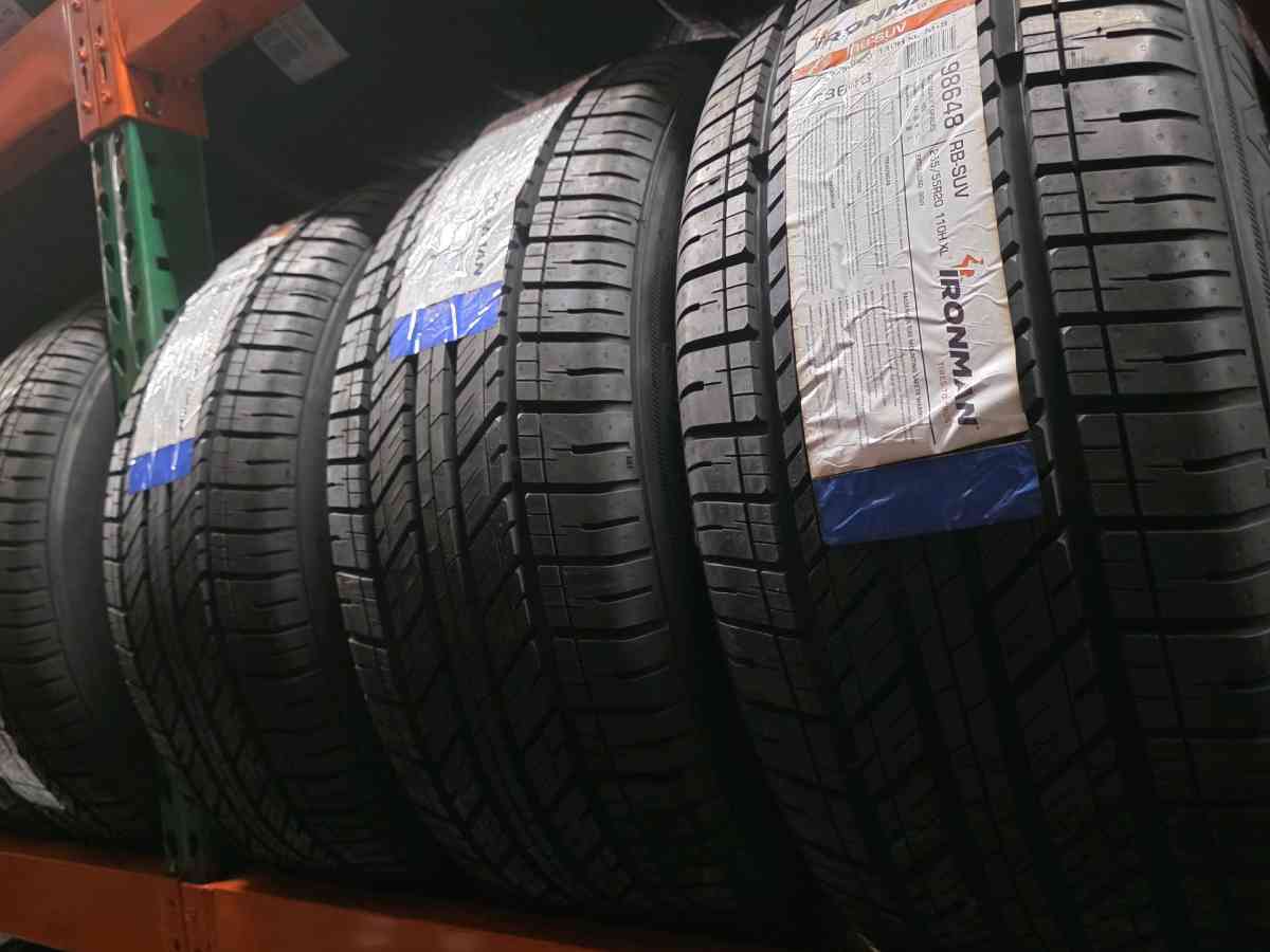 EN VENTA IRONMAN 255 55R20 110H XL