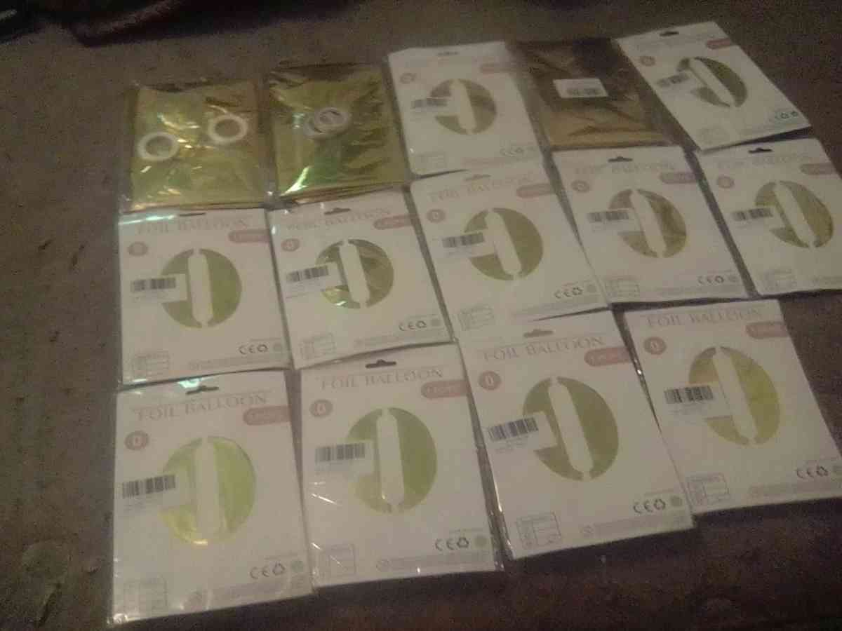 brand new foil balloons all of them for 10 bucks