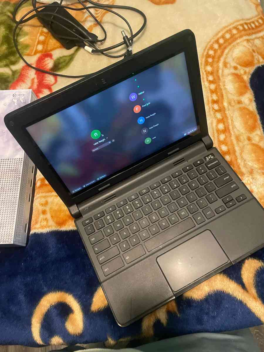 touchscreen  Chrome book pro