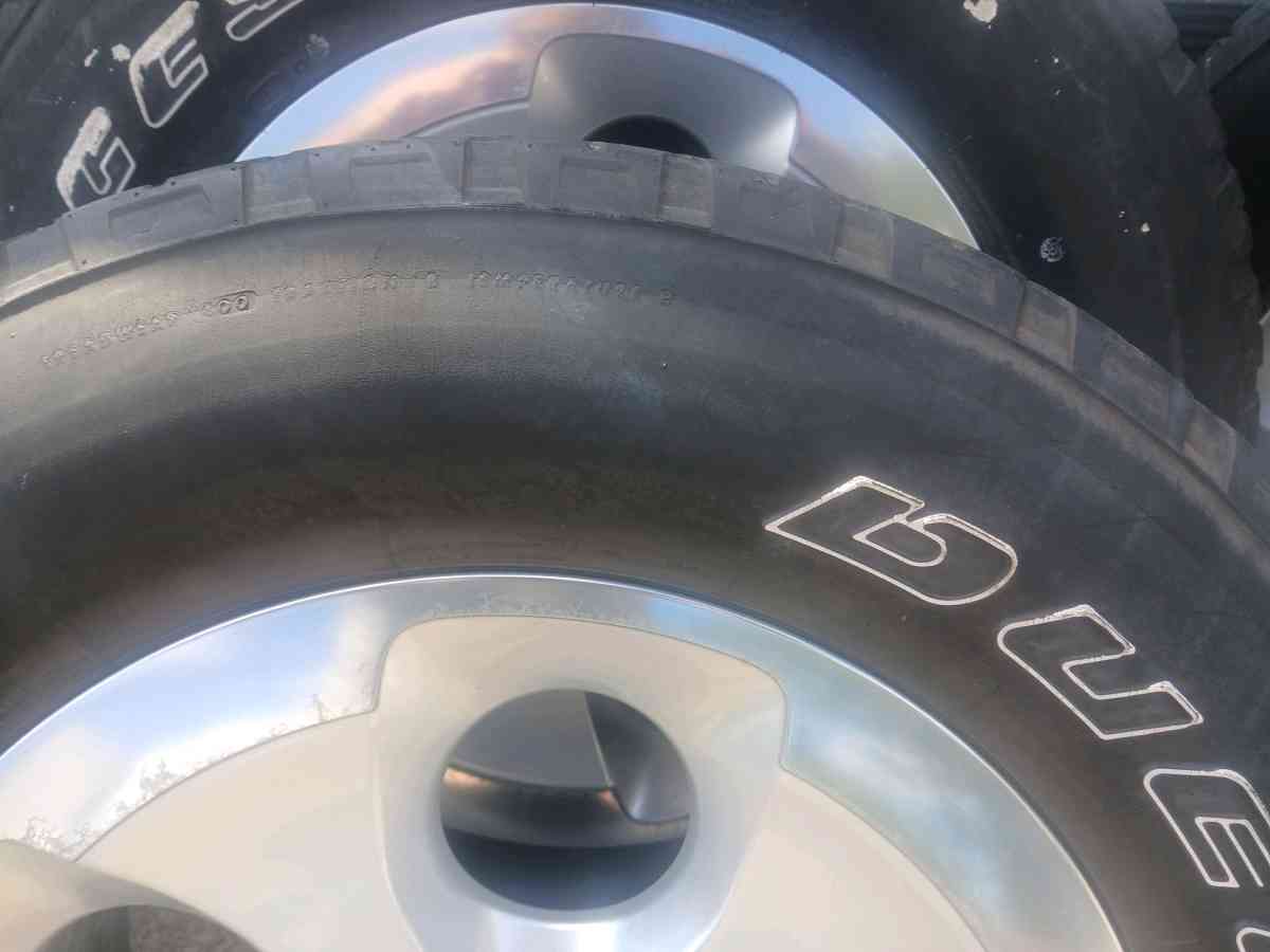 jeep wrangler stock wheels