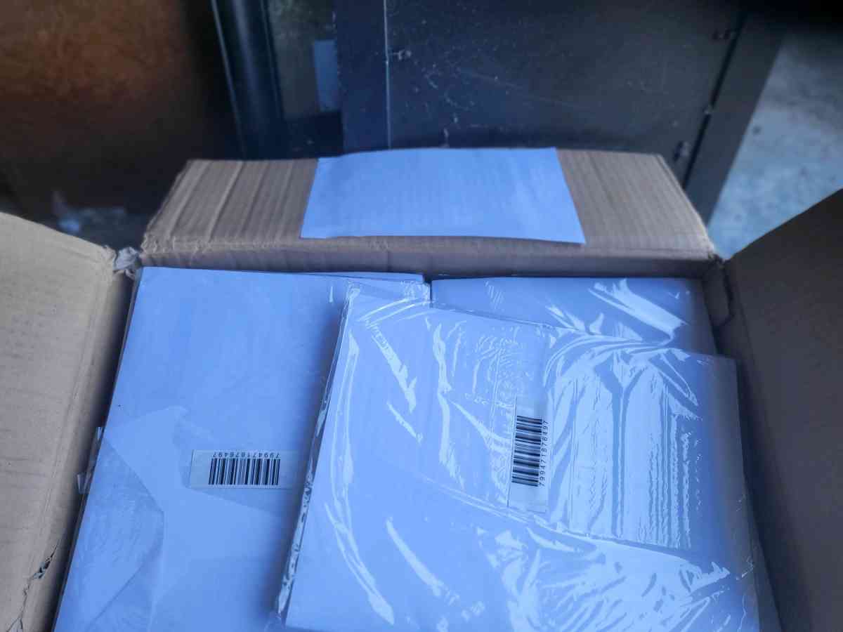 7 BOXES OF SELF ADHESIVE LABELS BOO1PF1B