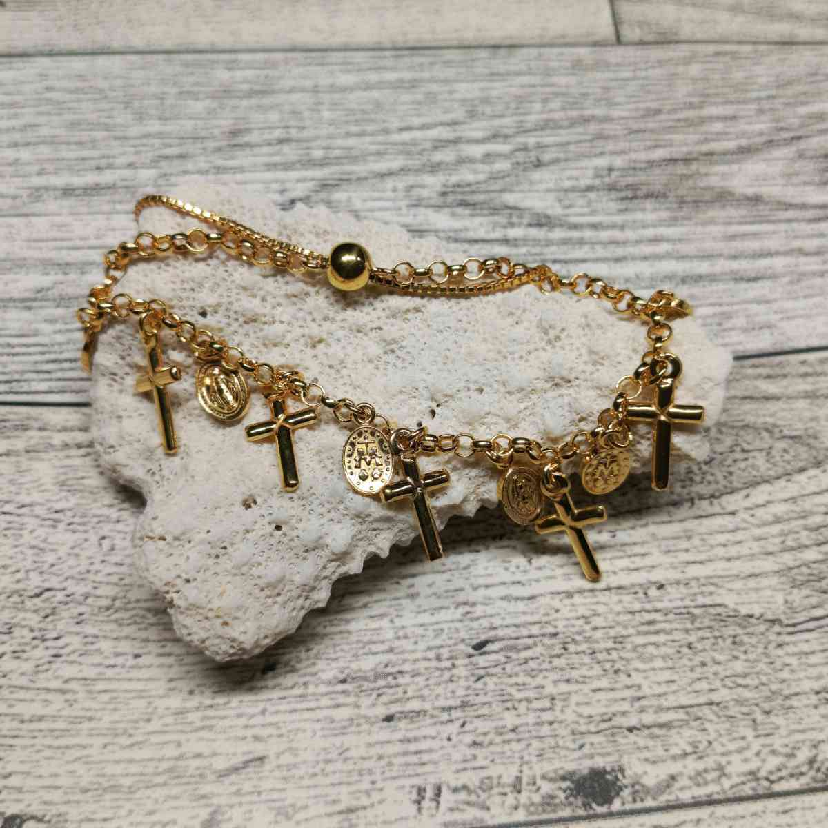 Jewelry Bracelet 18k Gold over Sterling Silver 925