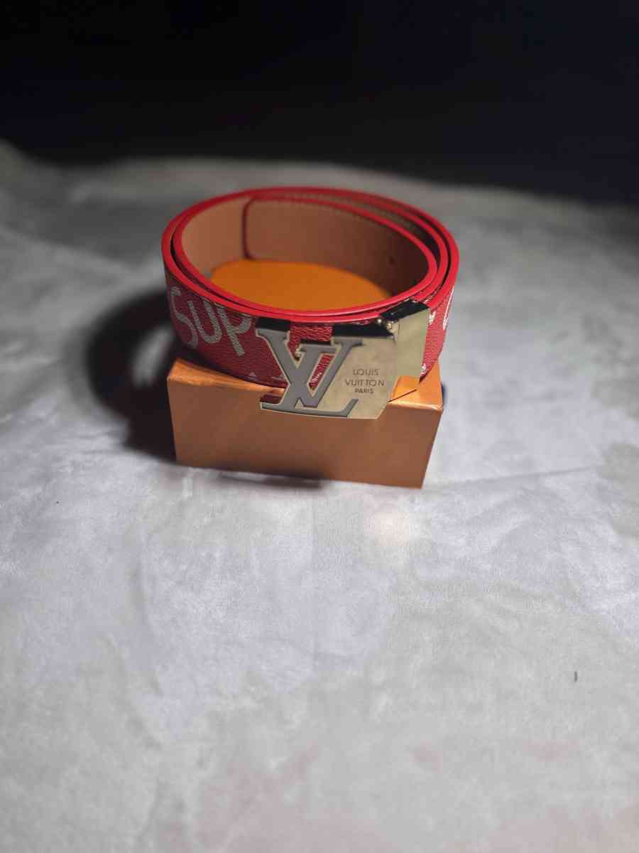 LV Supreme belt