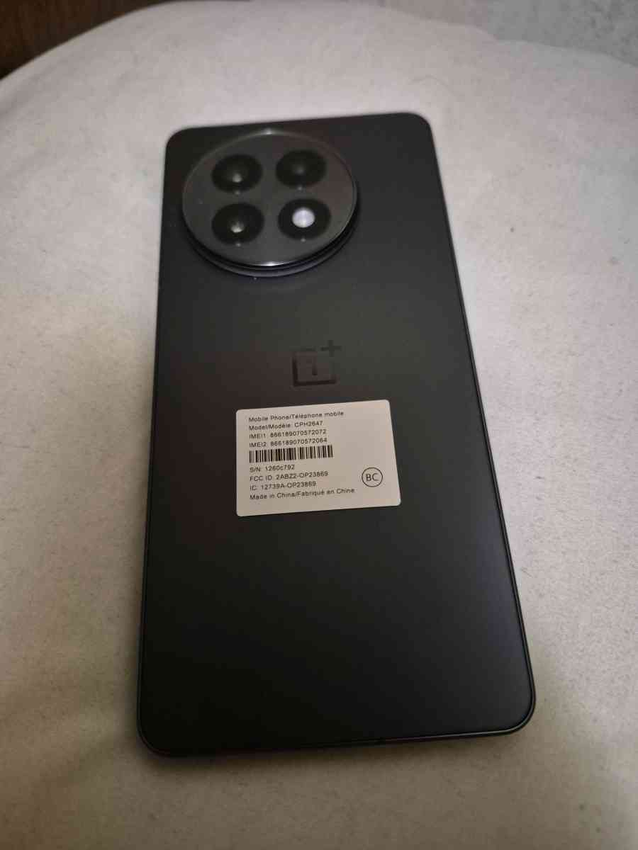 OnePlus 13R 256GB Storage 12GB Ram UNLOCKED To Any Carrier
