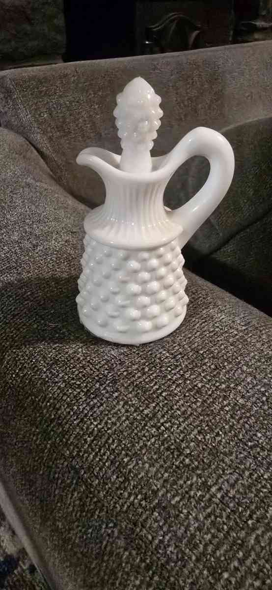 Fenton Milk Glass Set