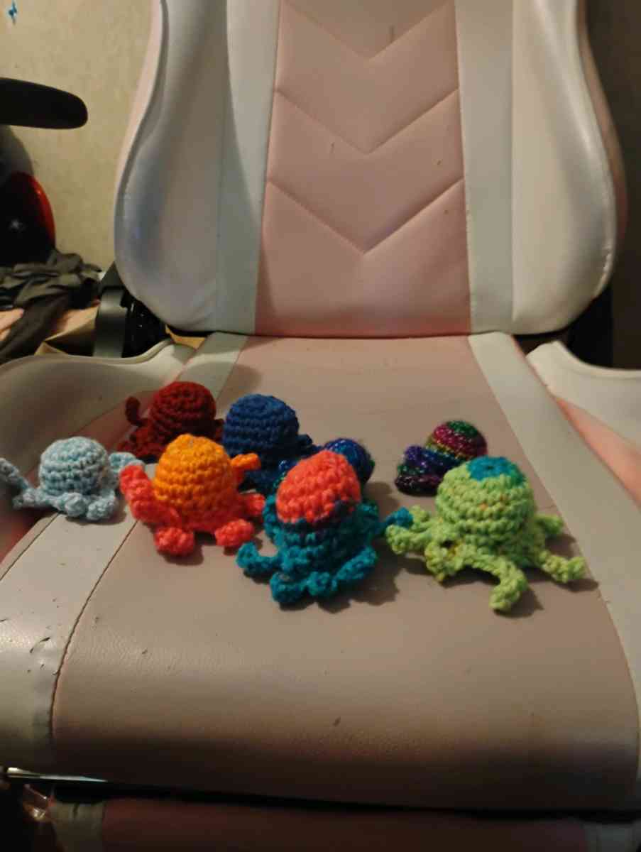 custom crochet