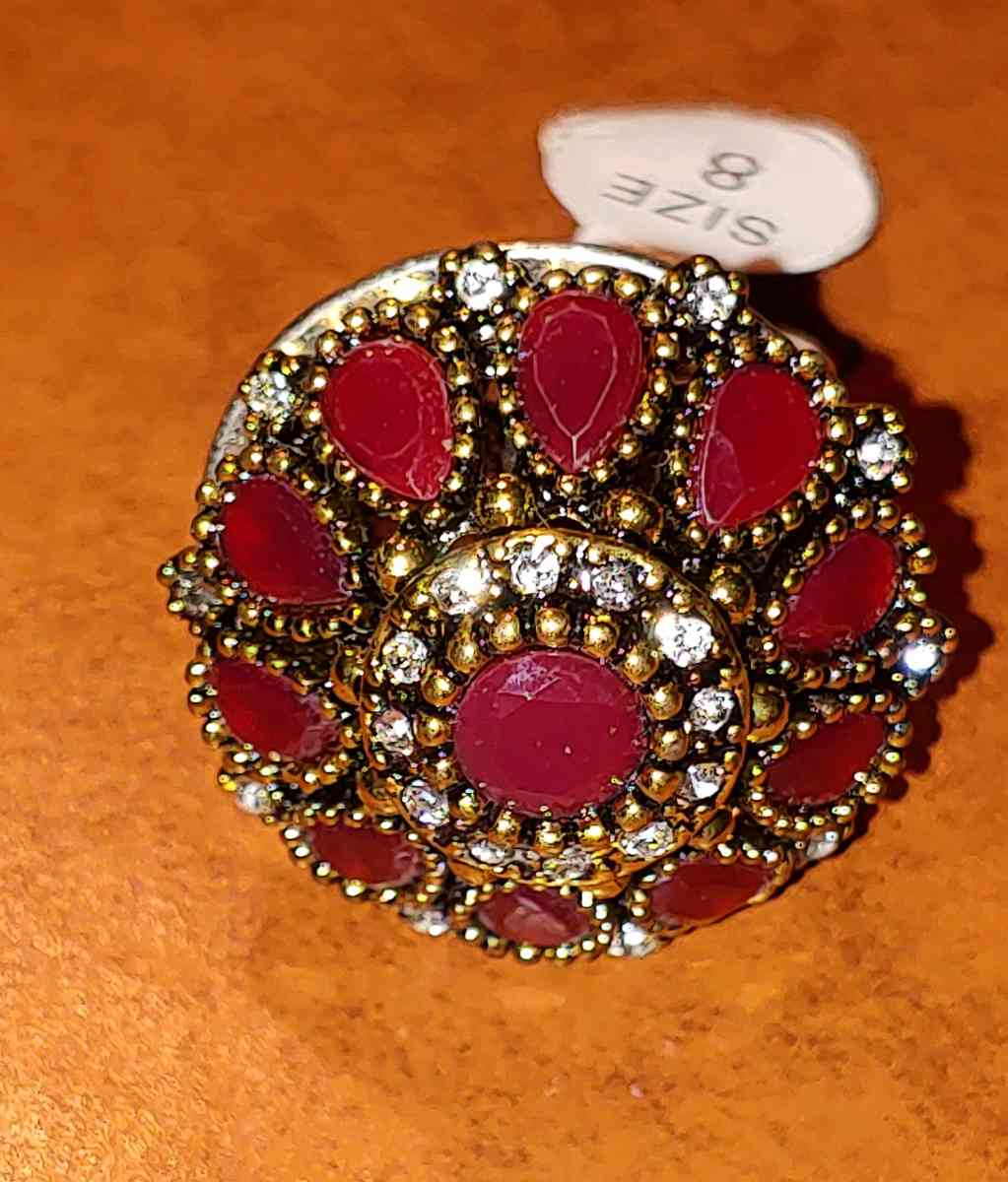 NEW Ruby Misianit Handmade Silver coin Size 8