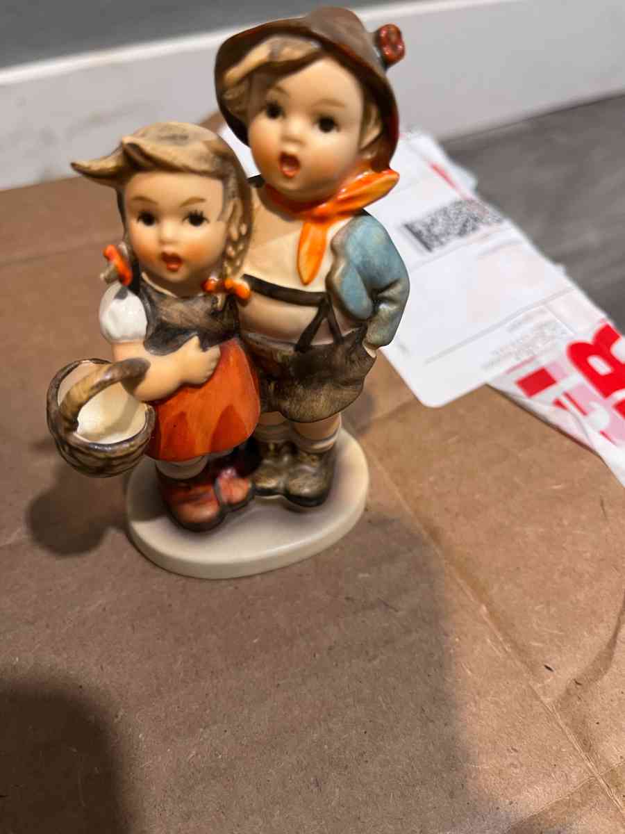 Vintage MJ Hummel Surprise Figurine