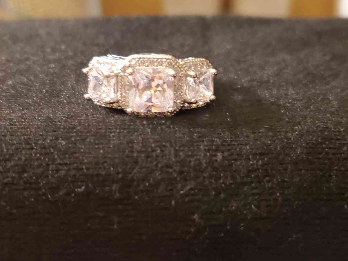 925 Sterling Silver Diamond Ring
