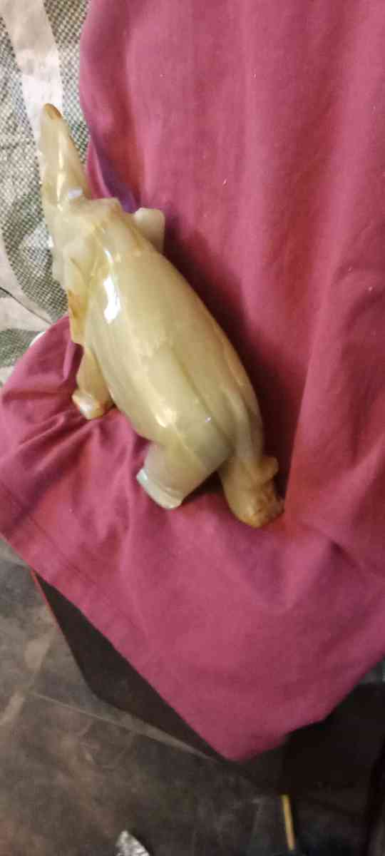 Green Onyx Elephant Figurine  Hand Carved Stone Decor