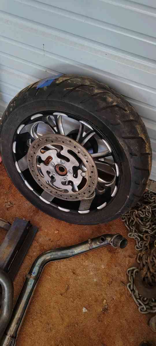 2011 Harley Davidson road glide reel kit