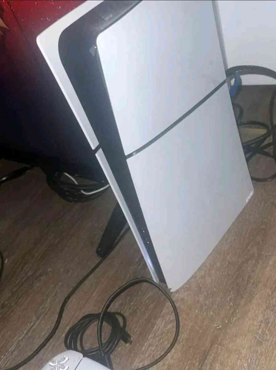 1tb slim white ps52 white