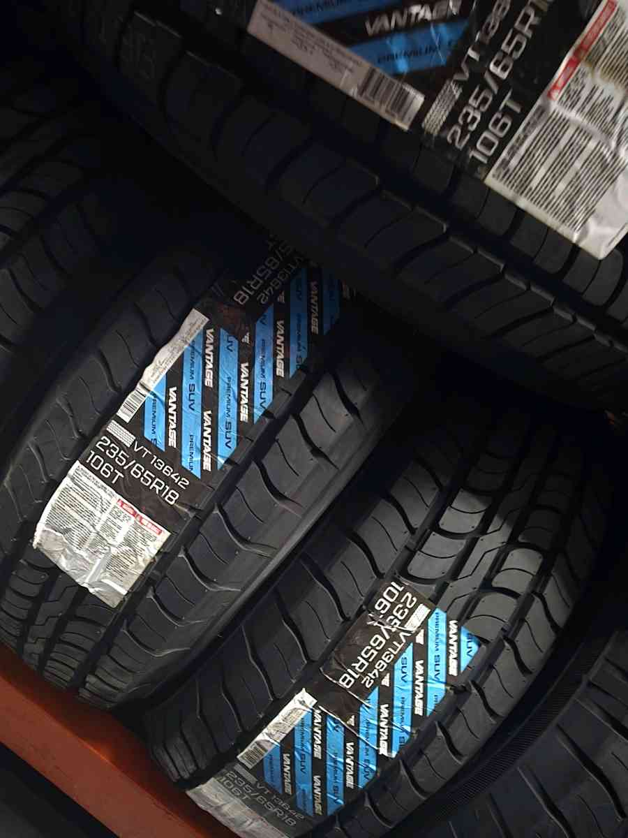 Vantage Premium Suv 235 65R18 106T