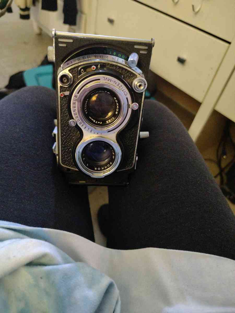 Selling a vintage Minolta CitizenMVL Rokkor camera
