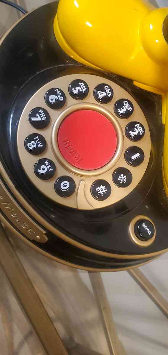 Mickey mouse phone