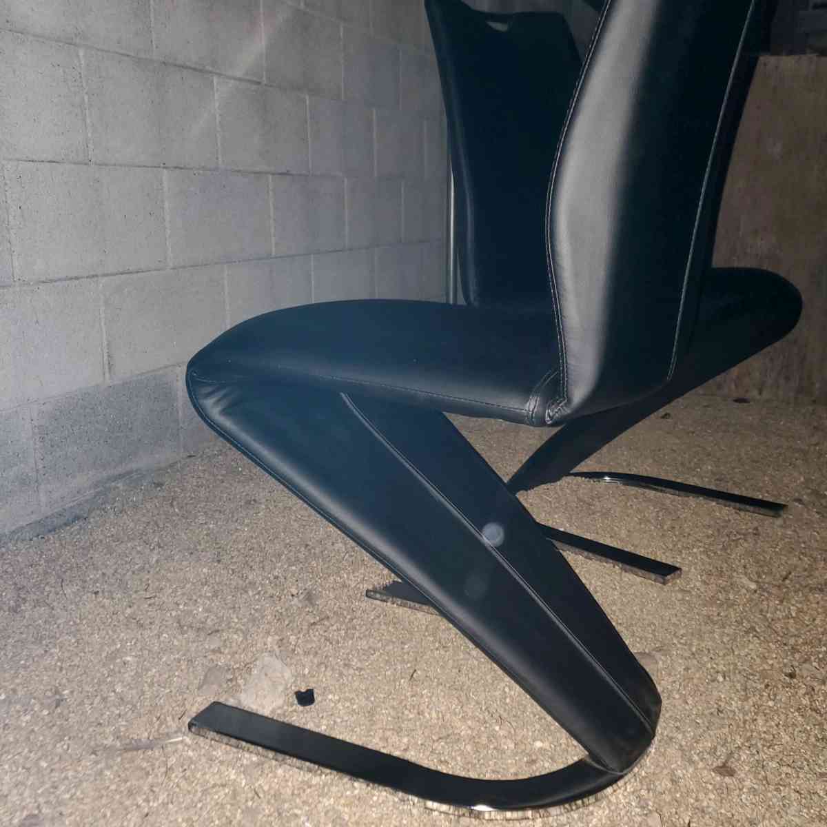Black Faux Leather Contemporary Chairs