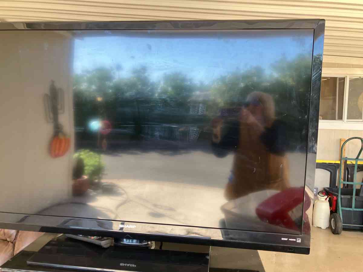 TV  large screen