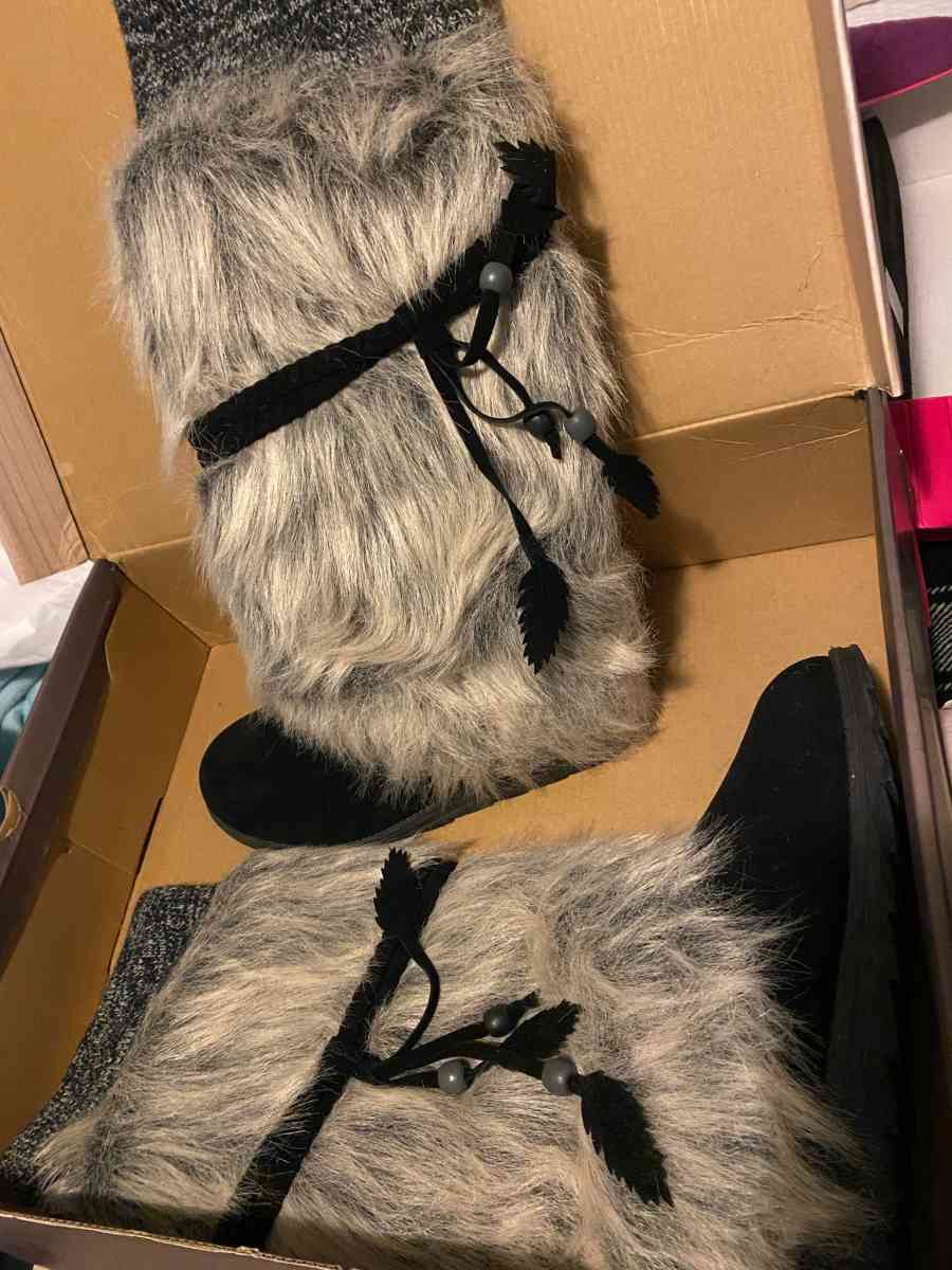 Muk luk knee high boots