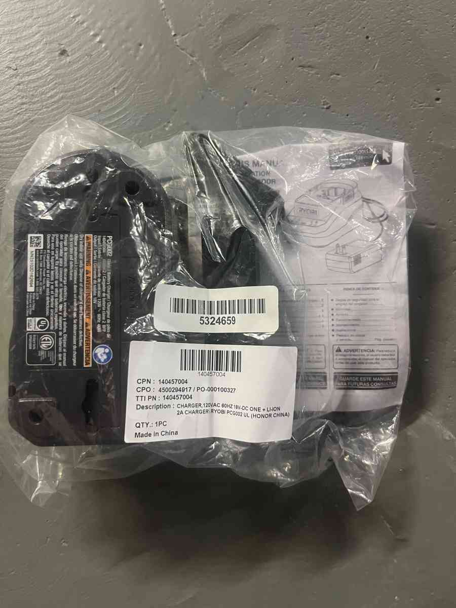 NEW Ryobi One  Lithium Ion Charger 18 V 6ft Cord PCG002