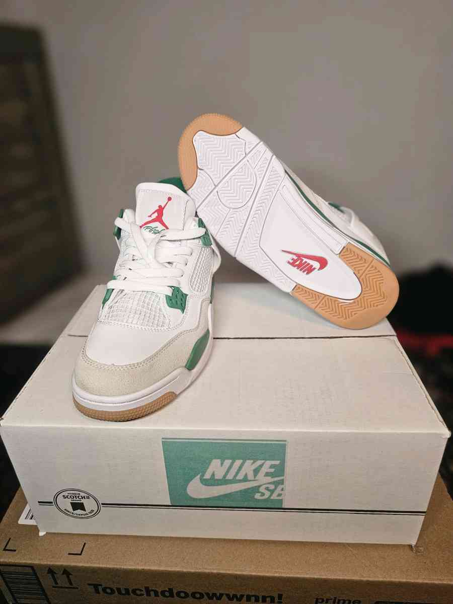 NEW JORDAN NIKE RETRO 4 SB ORIGINAL