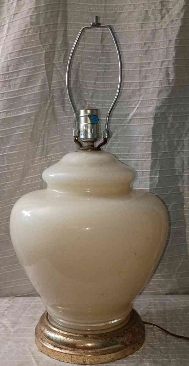 Vintage Ginger Jar Table Lamp