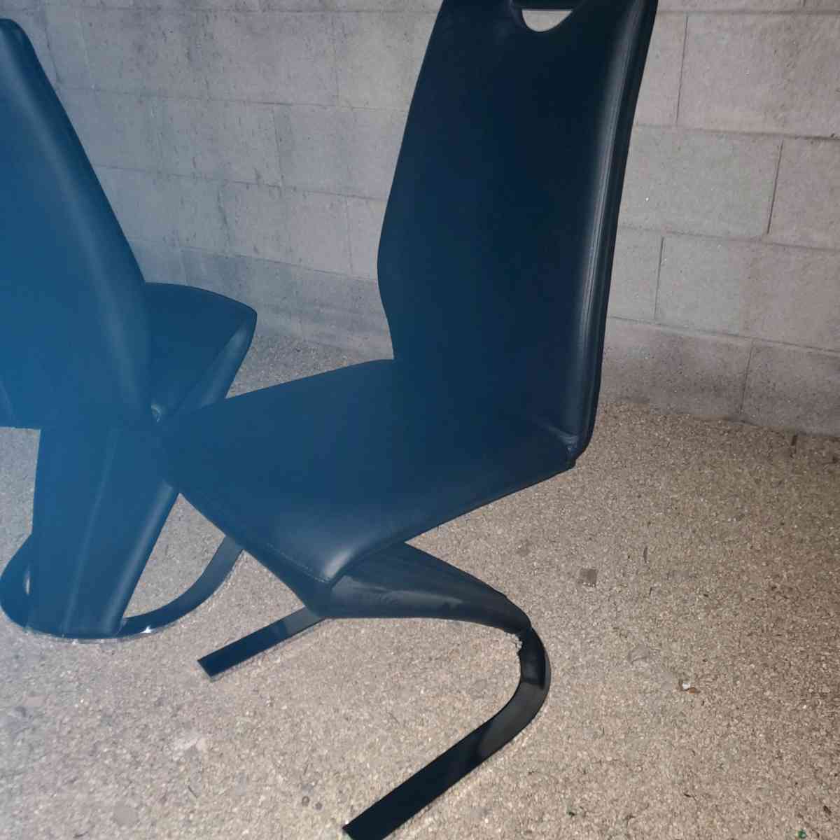 Black Faux Leather Contemporary Chairs