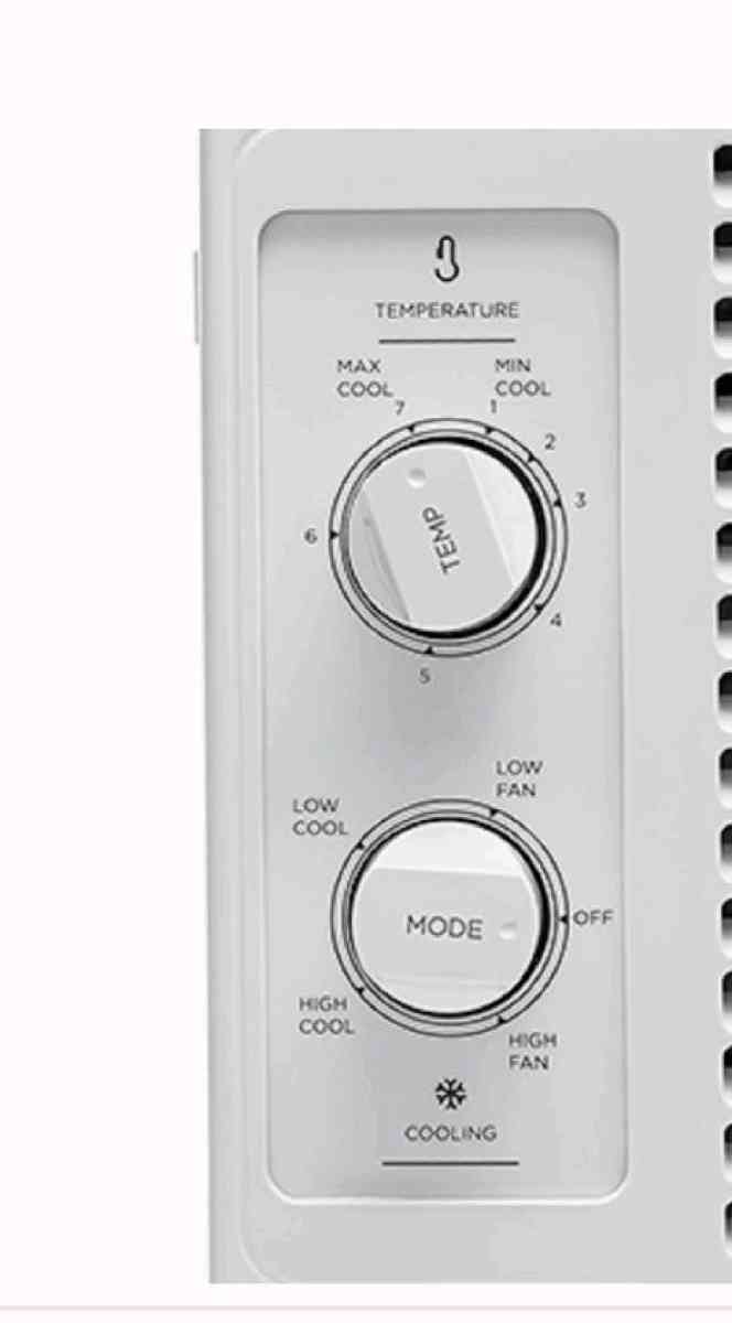 Airon Conditioner Unit in Window