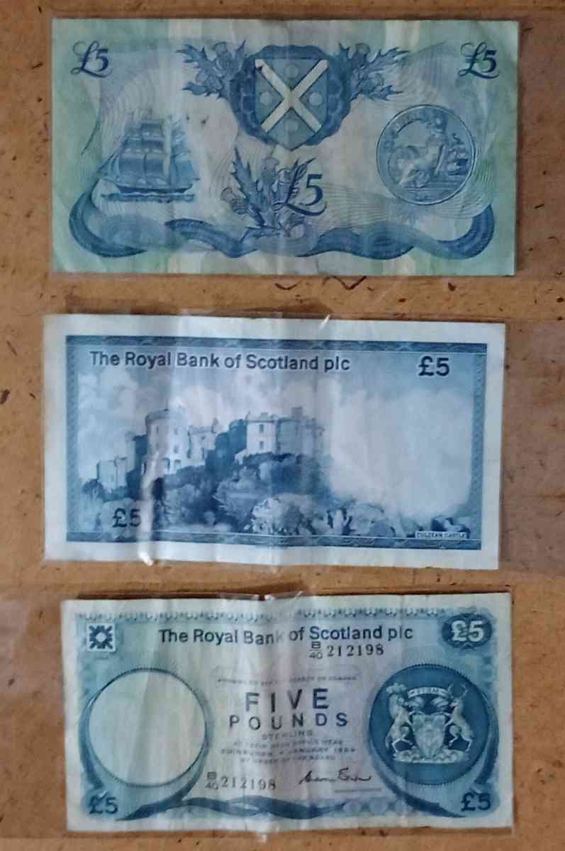 4 one pound and 3 five pound banknotes from Scotland