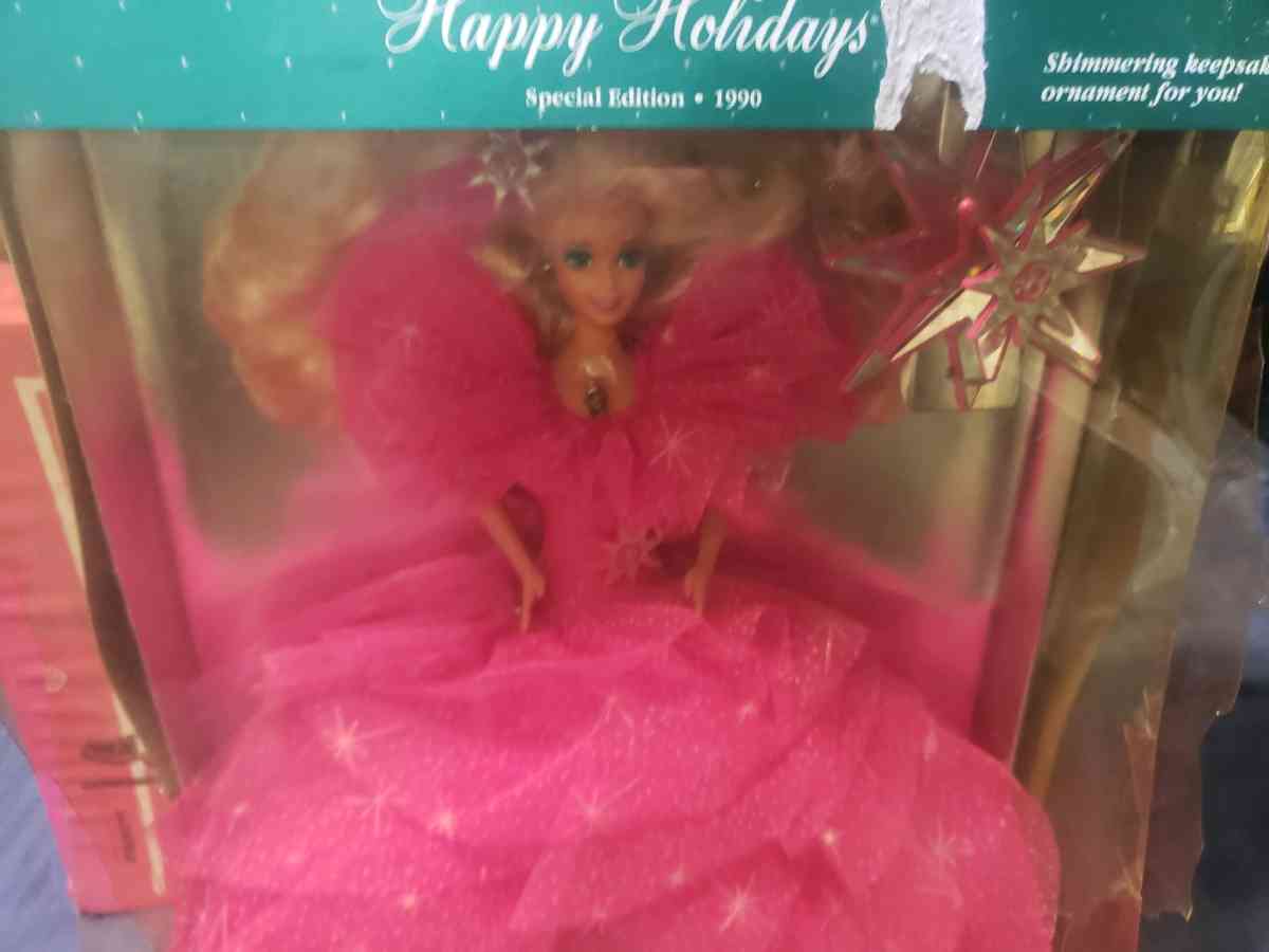 Vintage Happy Holidays Special Edition Barbie 1990
