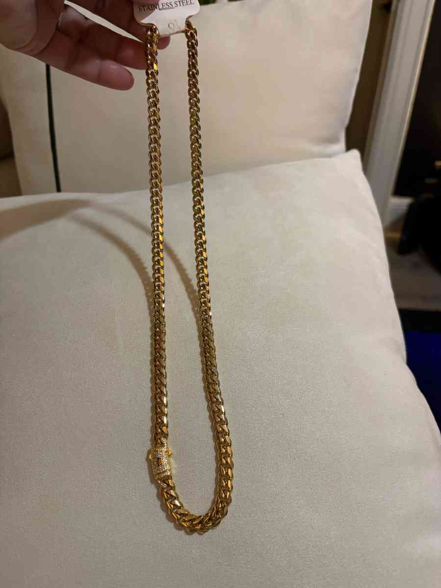 Cuban link stainless steel 24 largo 8mm
