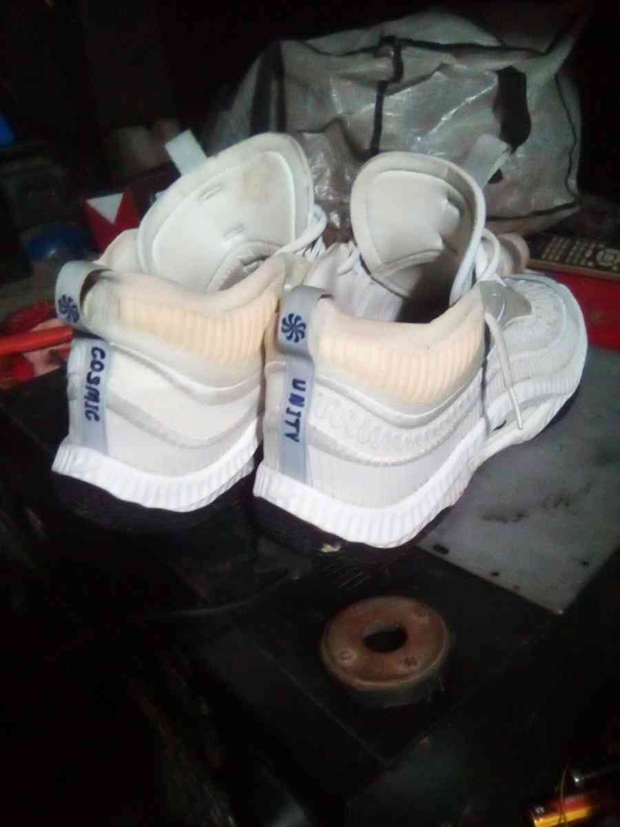 Nike cosmic 3unity
