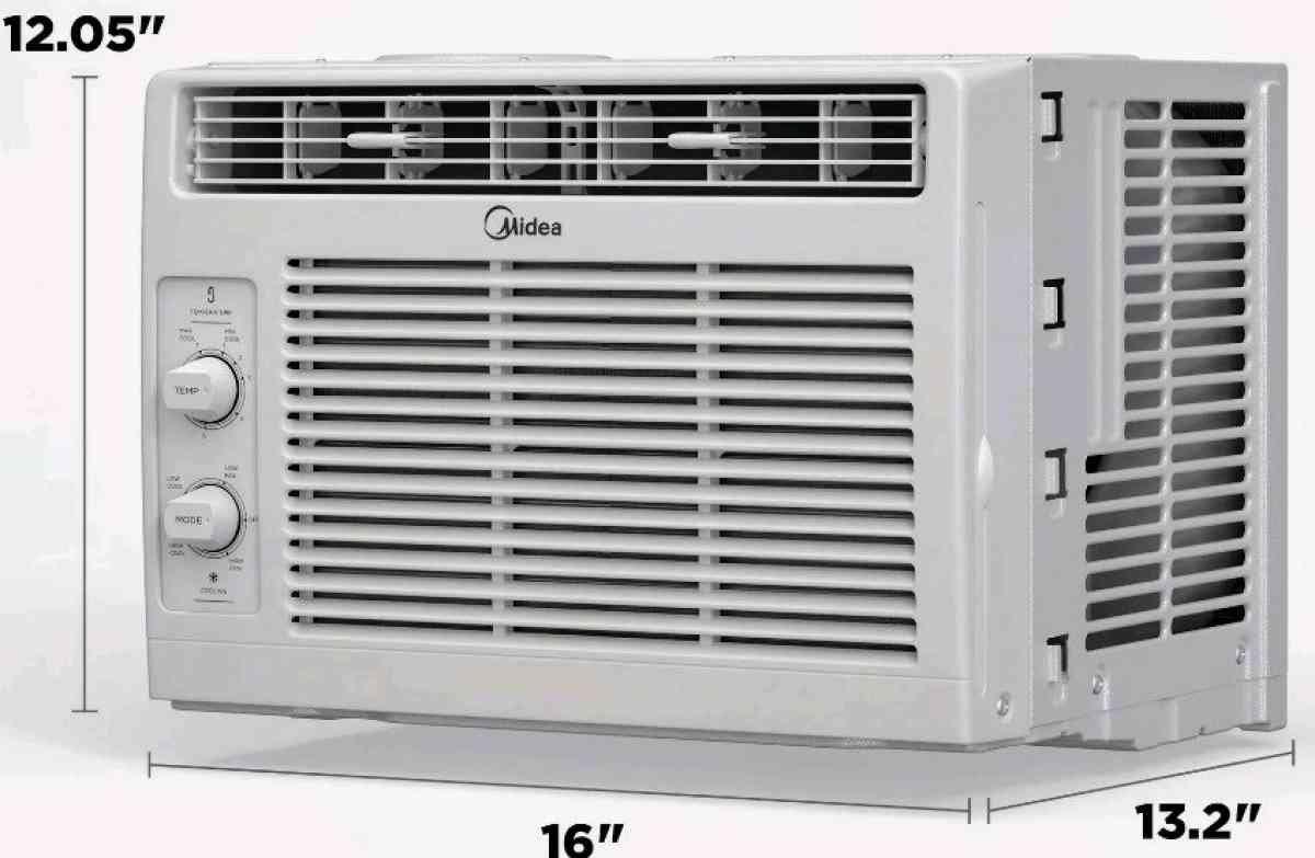 Airon Conditioner Unit in Window