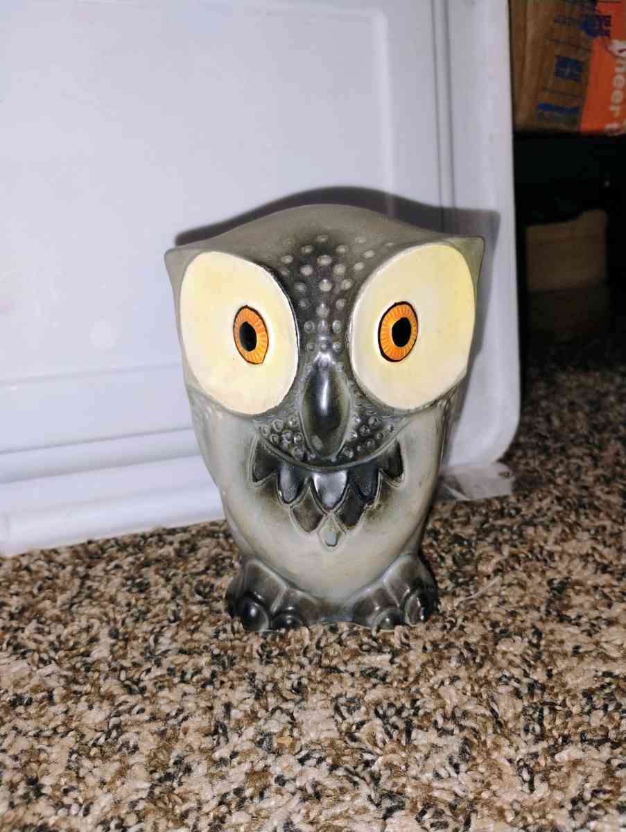 vintage Lefton brand ceramic Barn owl coin bank 1960s1970s