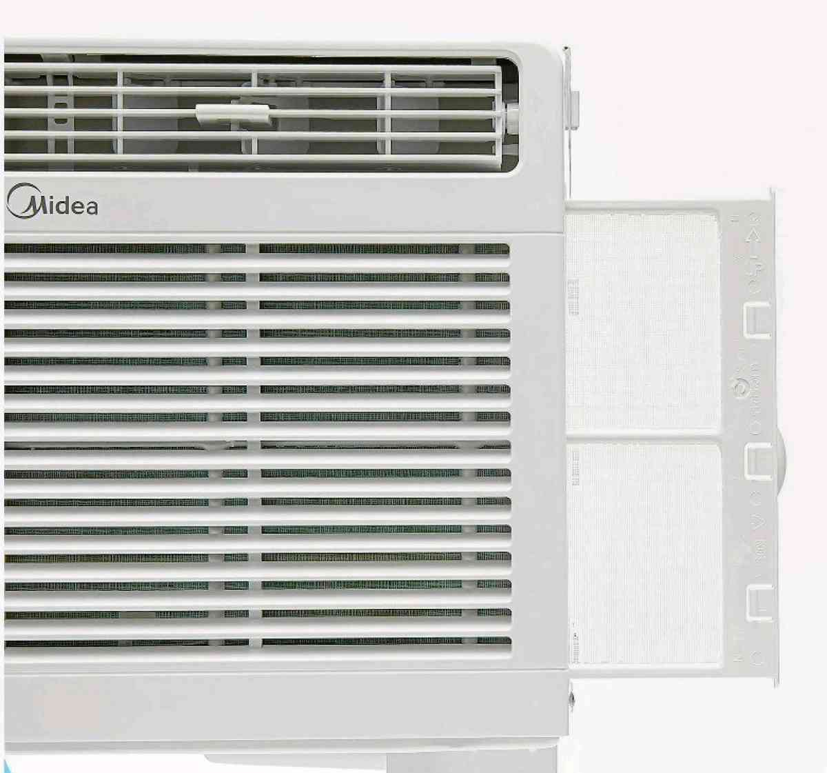 Airon Conditioner Unit in Window