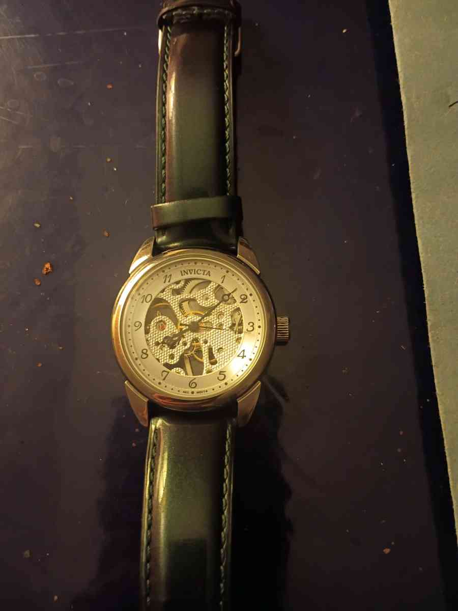 invicta skeleton mechanical watch