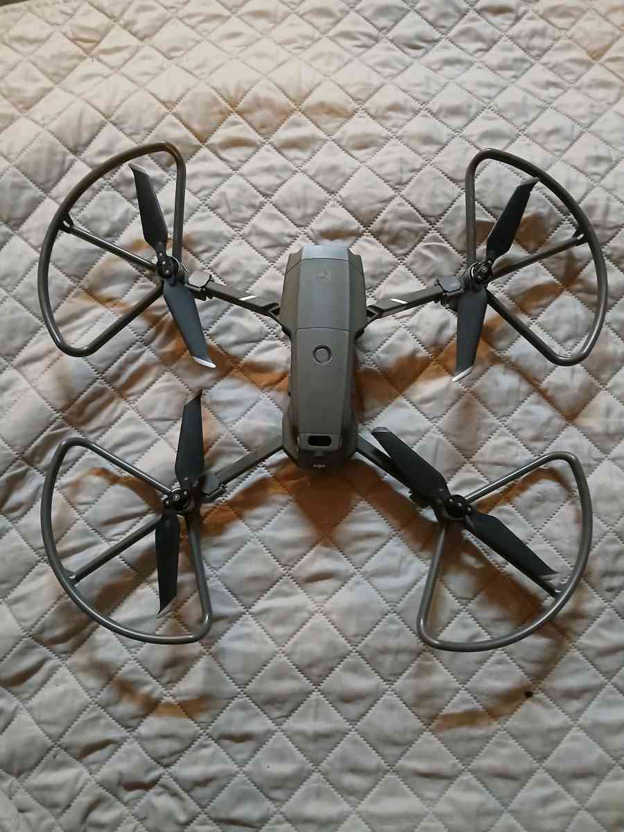 DJI Mavic 2 Pro with Controller 2 Batterys