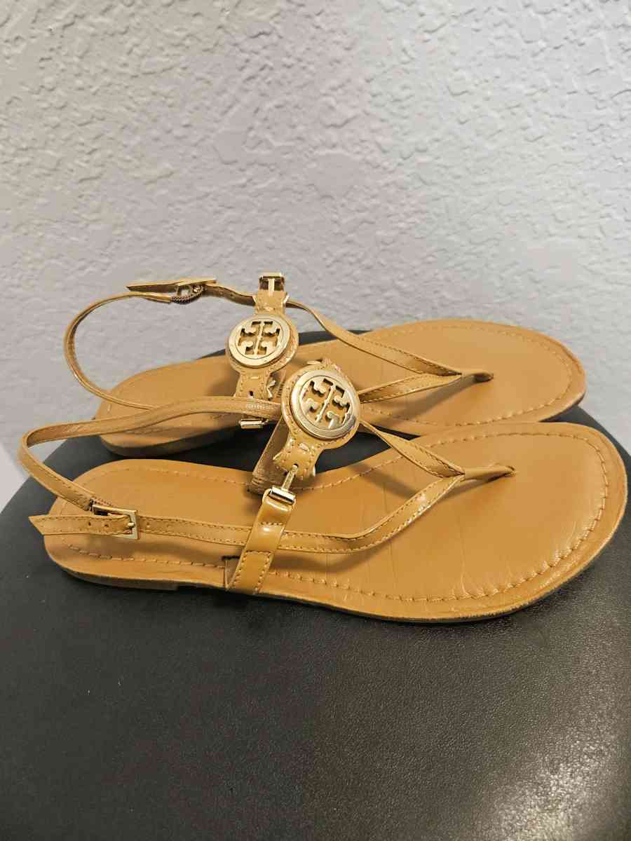 Tory Burch Ali Thong Sandals
