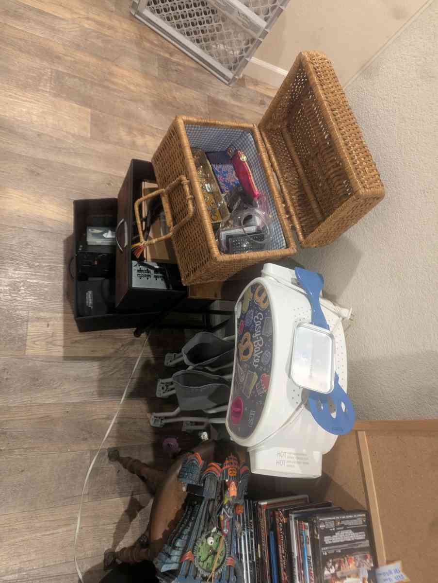 garage sale bunch of random stuff