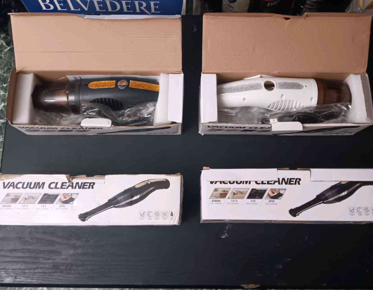 SMALL CORDLESS VACUUM CLEANERS