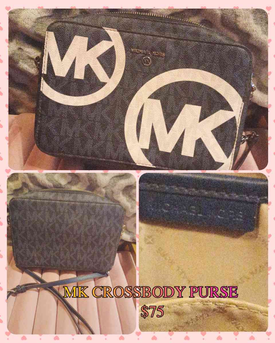 MICHAEL KORS CROSSBODY PURSE