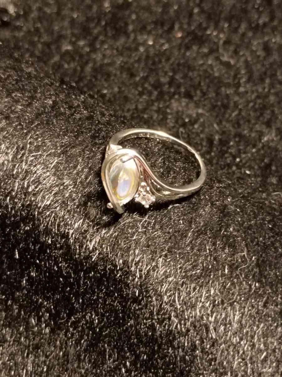 925 sterling opal ring
