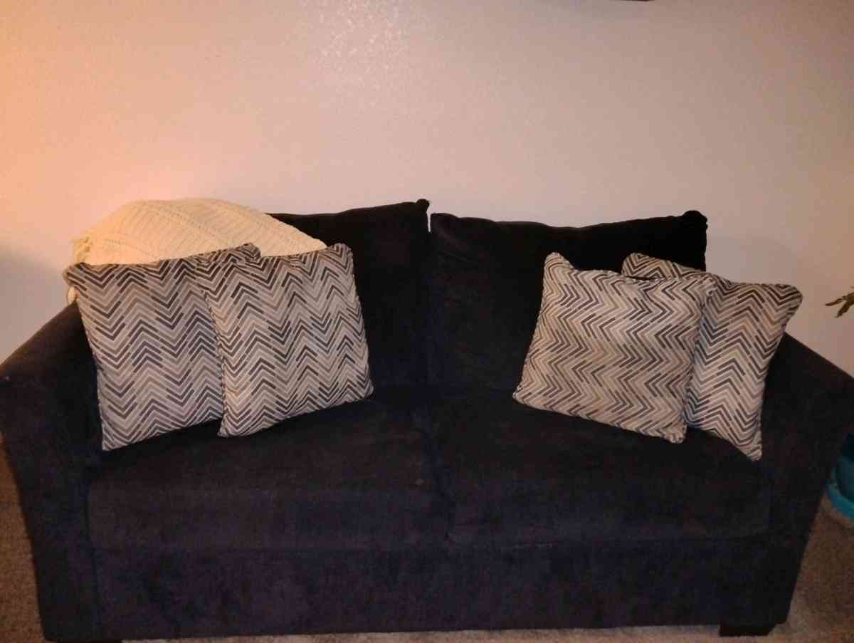 loveseat