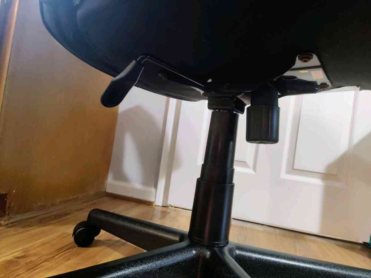 Office Desk Chair