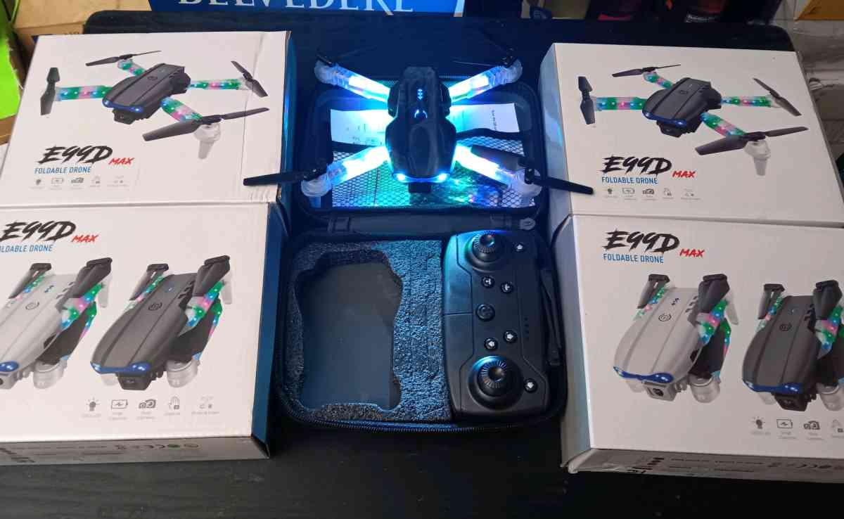 E99D MAX LED UAV FOLDABLE HD CAMERA DRONE