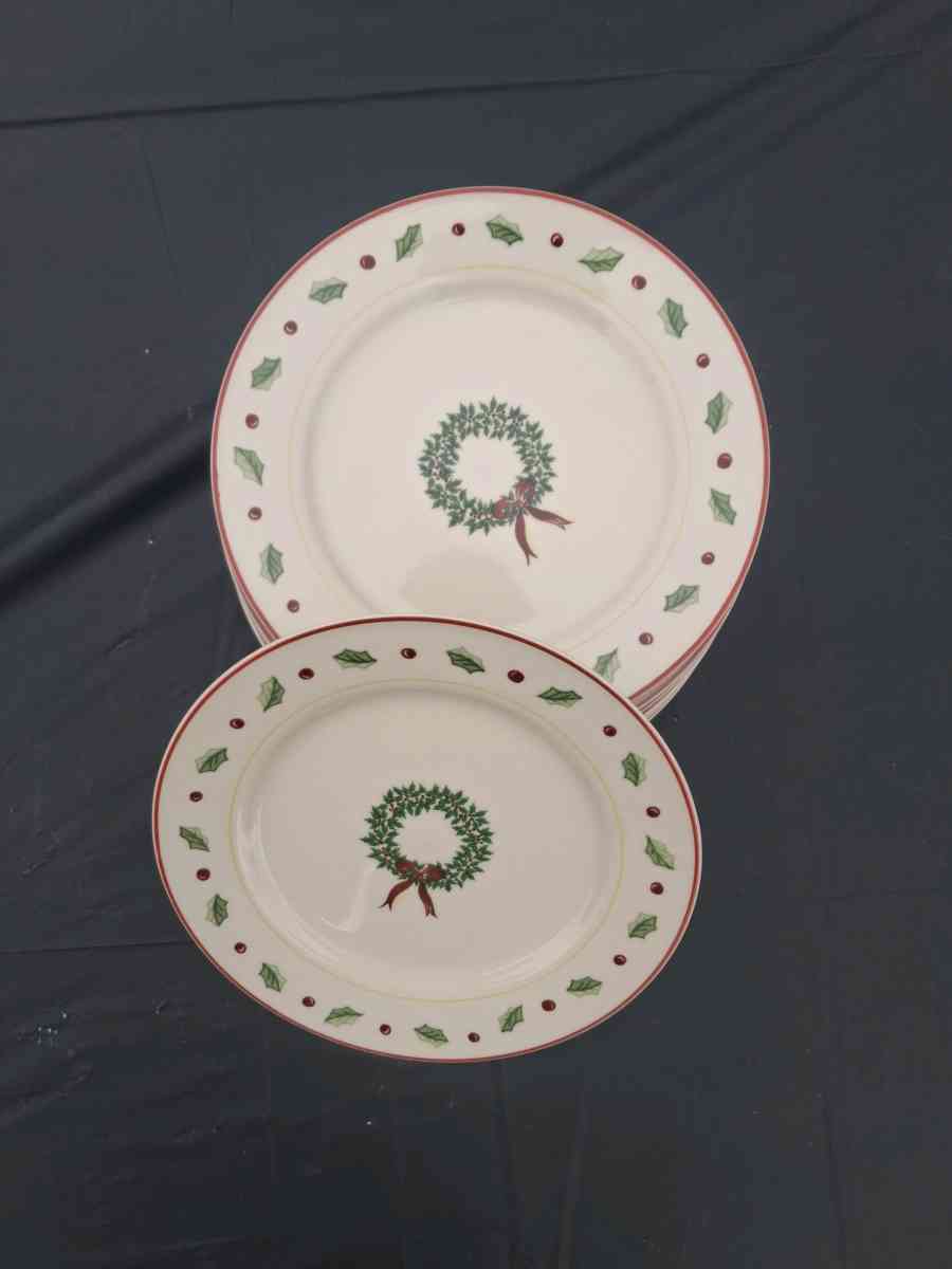 Retired Reef Plate Set