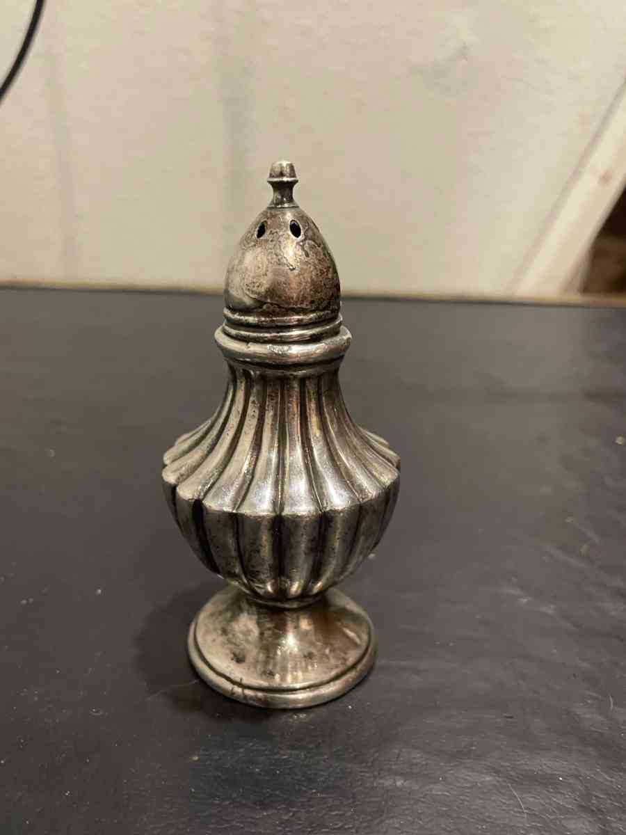 Weidlich Bros Mfg Co Salt Shaker