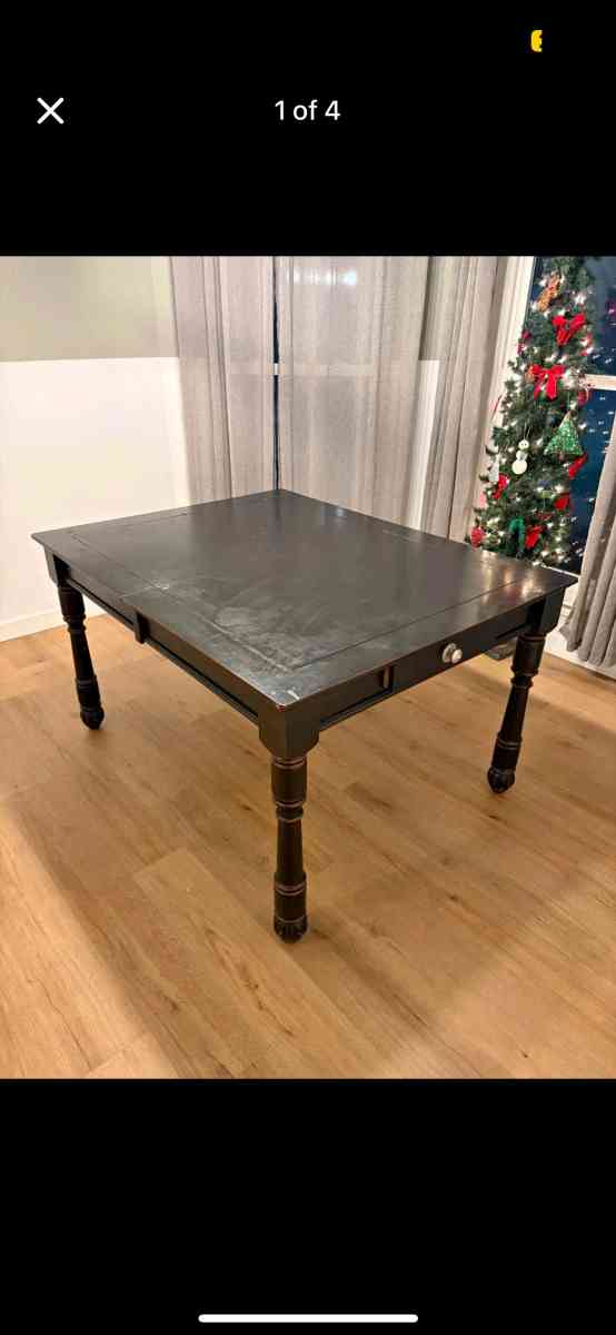 table and chairs vintage