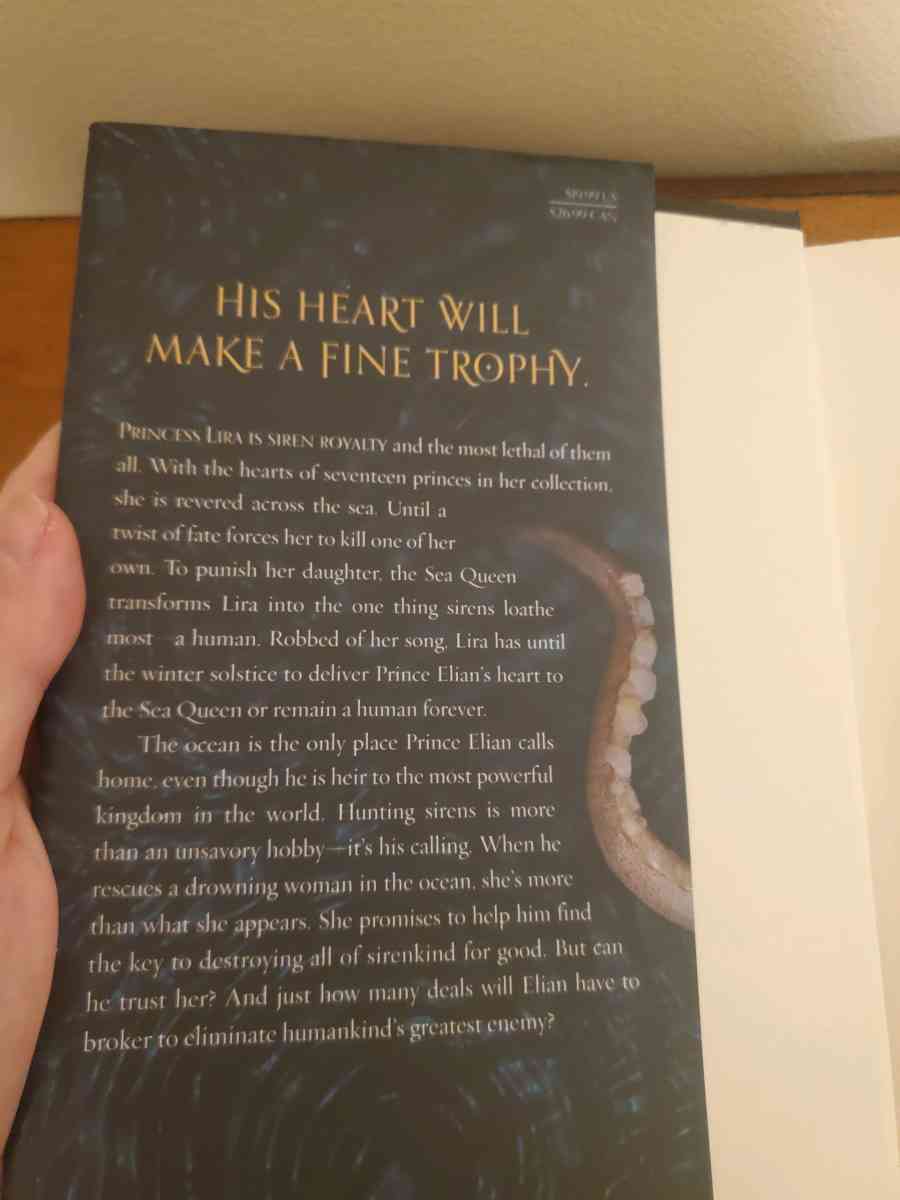 To Kill a Kingdom by Alexandra Christo Like New Hardcover