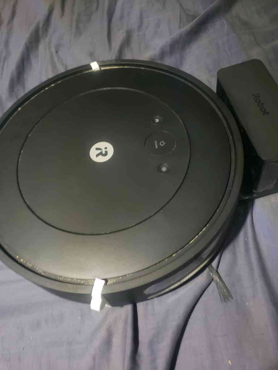 IRobot Roomba Essential Vacuum